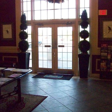 White Columns Inn طومسون المظهر الخارجي الصورة