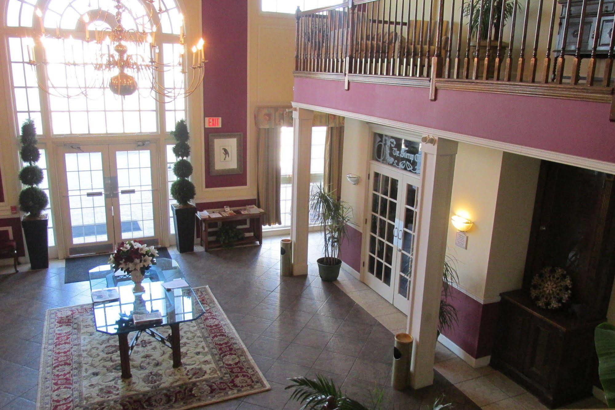 White Columns Inn طومسون المظهر الخارجي الصورة